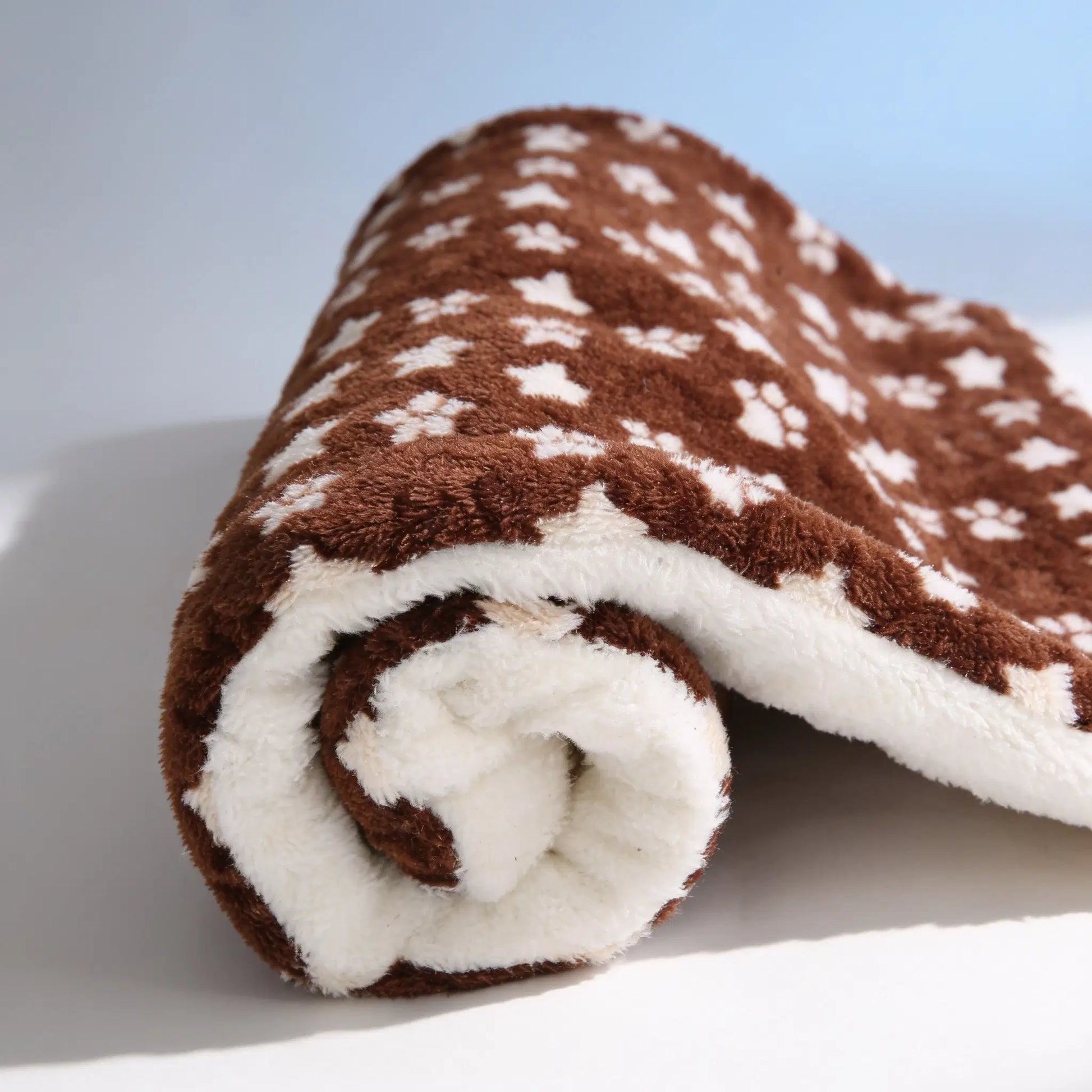 Blyio Warm Sherpa Pet Blanket — product view 5