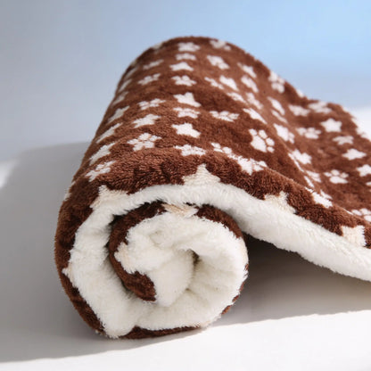 Blyio Warm Sherpa Pet Blanket — product view 5